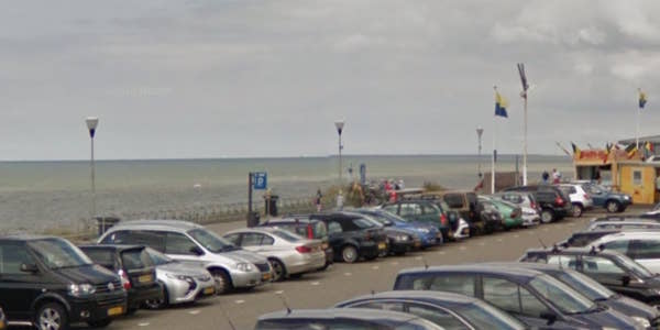 Parkeerterrein Boulevard Barnaart zandvoort aan zee